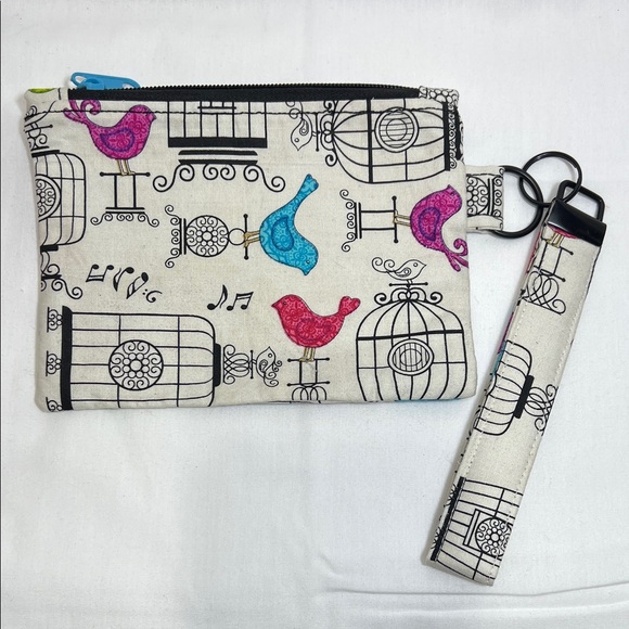 Handmade Handbags - Handmade Bird Patterned Wristlet Clutch